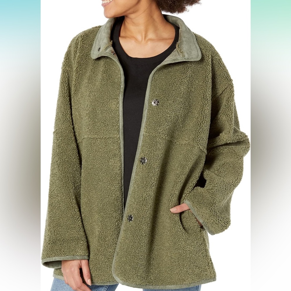 Never Worn - Velvet Women's Albany Lux Sherpa Reversible Jacket